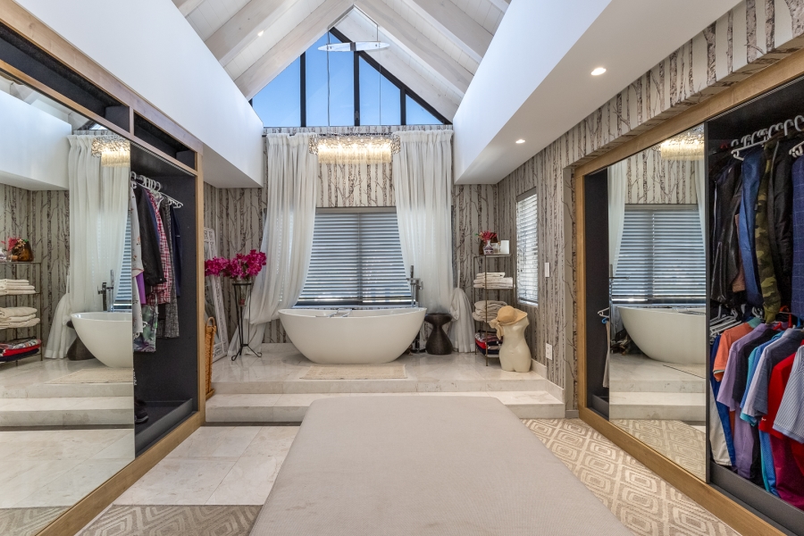 4 Bedroom Property for Sale in Pearl Valley at Val de Vie Western Cape